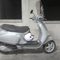 Piaggio Vespa 150 LX