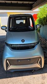 AUTO SCOOTER ELETTRICO PER ANZIANI/DISABILI