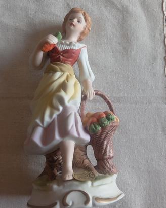 statuina stile capodimonte 