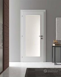 PORTA INTERNA IN LEGNO CON VETRO