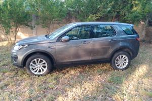 Land Rover Discovery Sport 2.0 TD4 4X4, anno 2019