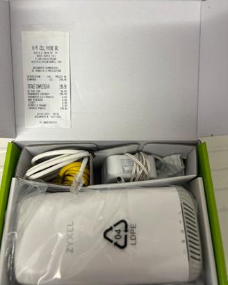 Router Modem ZYXEL 4G LTE-A Pro (LTE5398-M904)