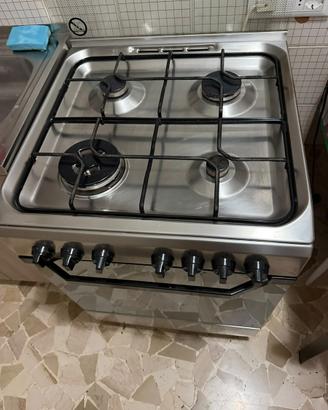 Cucina a gas indesit