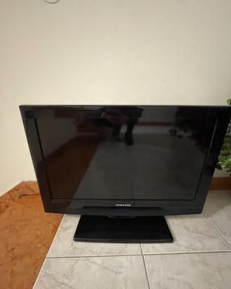 Tv Samsung vecchio modello
