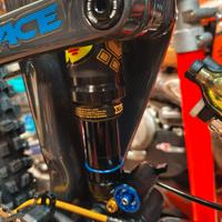 ammortizzatore ohlins ttx air 210x52.5  50 55 47.5