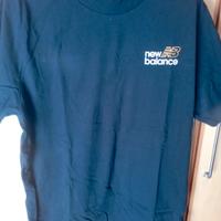 t shirt new Balance taglia L