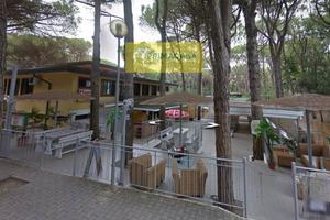 Attività / Licenza di 250 m² con più di 5 locali a