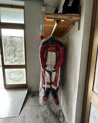 Tute in pelle 52-48-46-44