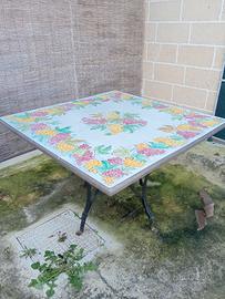 Tavolo in pietra lavica