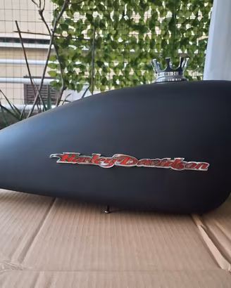 Serbatoio Harley Davidson sportster dal 2004
