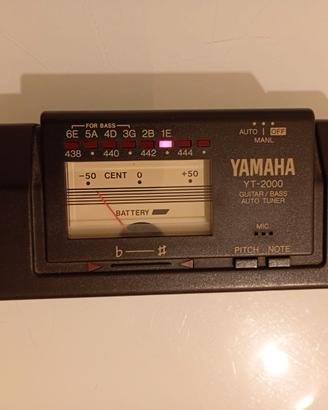Yamaha YT-2000 ACCORDATORE PER CHITARRA E BASSO