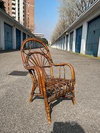 Sedia in legno per bambole vintage