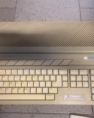 Computer atari 1040 stf