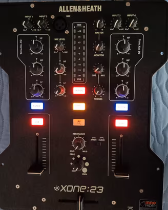 mixer Allen&Heath XONE23 