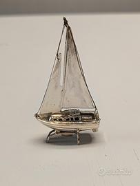 Barca a vela miniatura vintage in argento 925