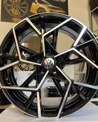 Cerchi Volkswagen raggio 17 NUOVI cod.83942