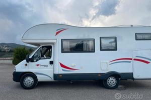 CAMPER MANSARDATO FIAT DUCATO 2004
