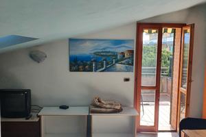 Mansarda arredata a pinarella di cervia