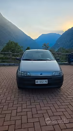 fiat punto sx, tenuta bene! 