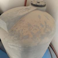 serbatoio in polietelene a panettone da 1000 litri