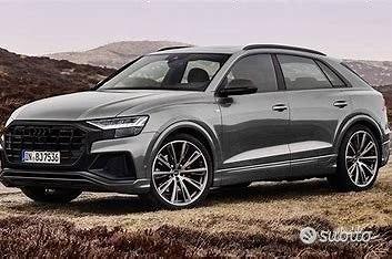 Ricambi audi q8 2022