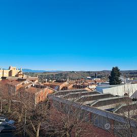 Appartamento spazioso e luminoso a Campagnano di R