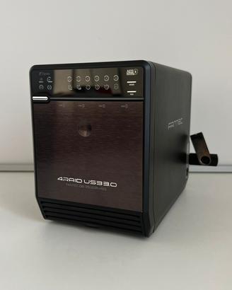 Case FANTEC con 4 Hard Disk da 4 TB ognuno
