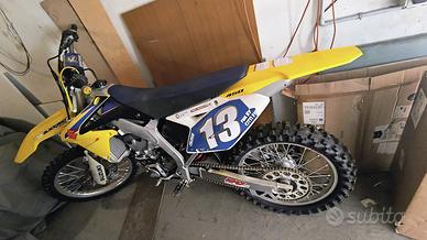 Suzuki Valenti RMZ 450 - 2008