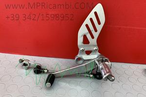 PEDANE PILOTA SUZUKI GSXR 1000 2005 2006 GSX R