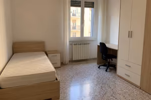 STANZA SINGOLA FIRENZE NOVOLI