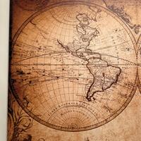 Quadro stile antico con mappamondo