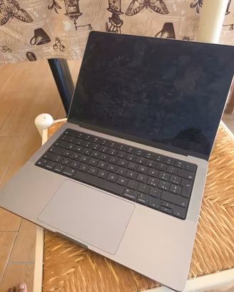 $cambi0 MacBook Pro M3 con PC portatile Geaming