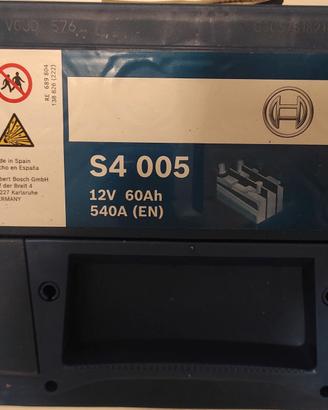 BATTERIA BOSCH 60Ah