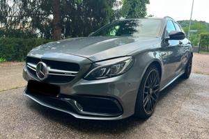 Mercedes-benz C 63 AMG