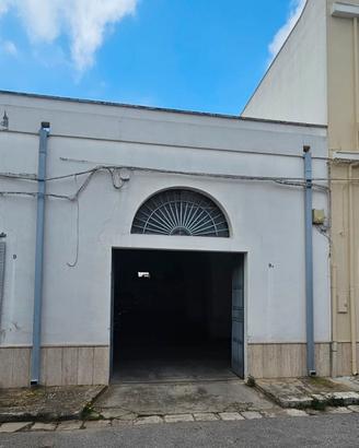 Garage / Deposito