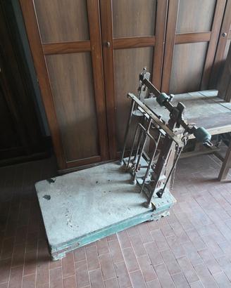 Bascula antica a stadera / Bilancia a piattaforma 