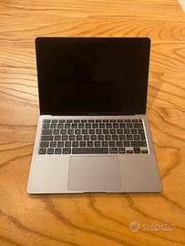 MacBook Air 13” grigio siderale