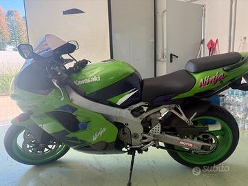 Kawasaki Ninja ZX900R