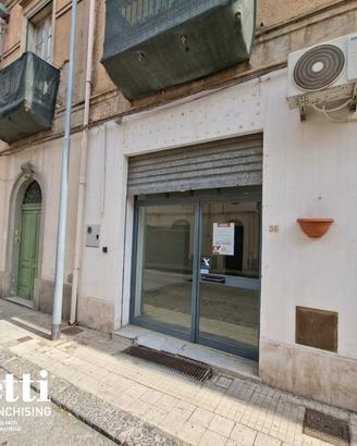 Negozio Gioiosa Marea [Cod. rif 3333029ACG]