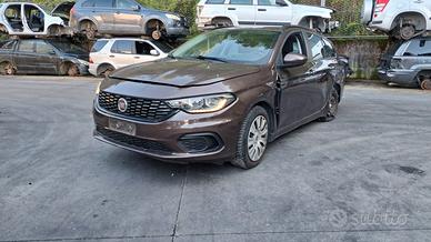 FIAT TIPO 2019 SOLO PER RICAMBI