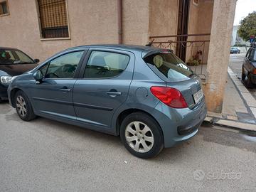 Peugeot 207 - 2007