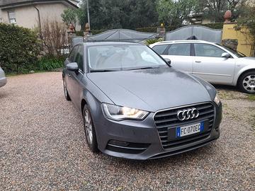 Audi A3 modello Business 1600 diesel