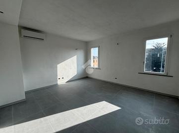 2 LOCALI A SAN GIORGIO BIGARELLO