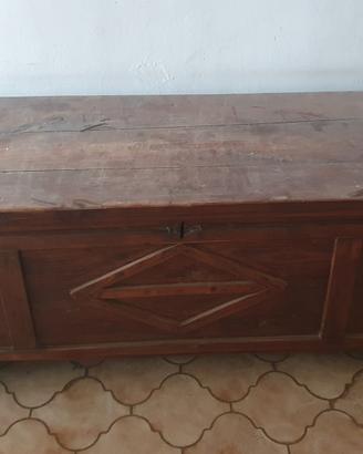 Cassapanca d'epoca in legno 