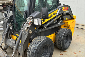 Bobcat New Holland L 318