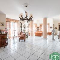 Splendida Villa con Box doppio