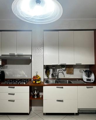 Cucina completa moderna
