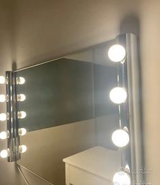 Specchio da trucco con luci - Arredamento e Casalinghi In vendita a Venezia