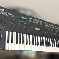 TASTIERA Yamaha DX7  Sintetizzatore a 61 tasti