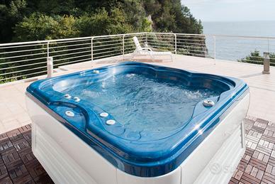 Vasca idromassaggio - Jacuzzi